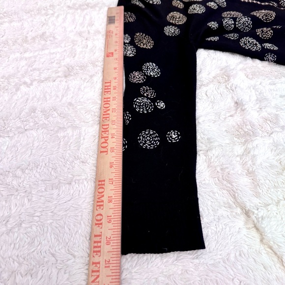 NIC+ZOE size M Coterie Cardigan fall cozy | Black w/ Gold Swirl Embroidery - Picture 3 of 6